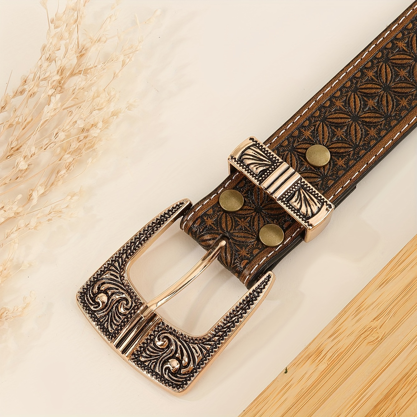 Women'S Floral Carved Buckle Belt Faux Leather for Various Occasions